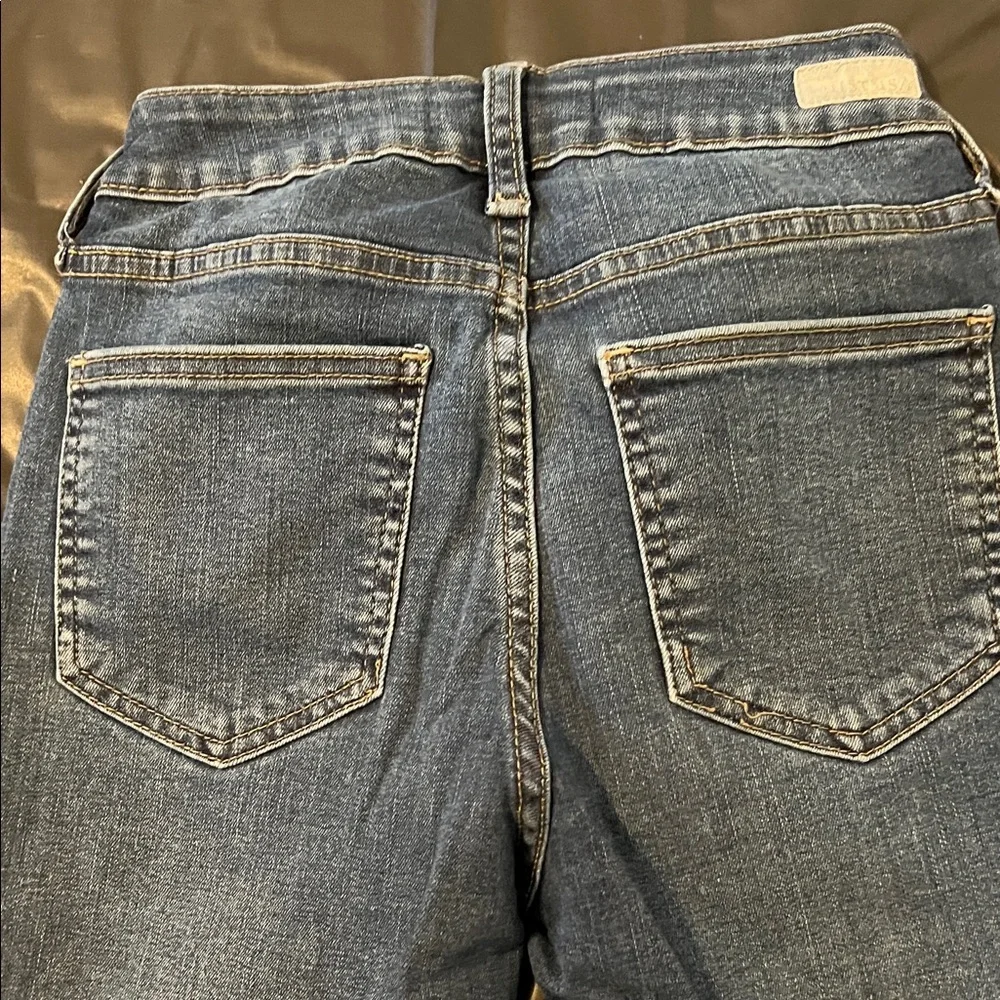 Just USA Women's Dark Blue Distressed Skinny Jeans - Picture 3 of 4